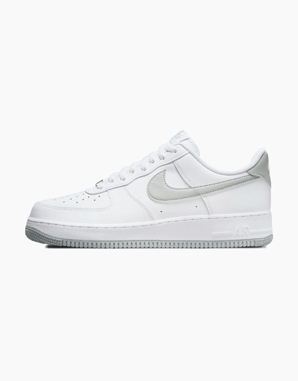 Nike Air Force 1 '07