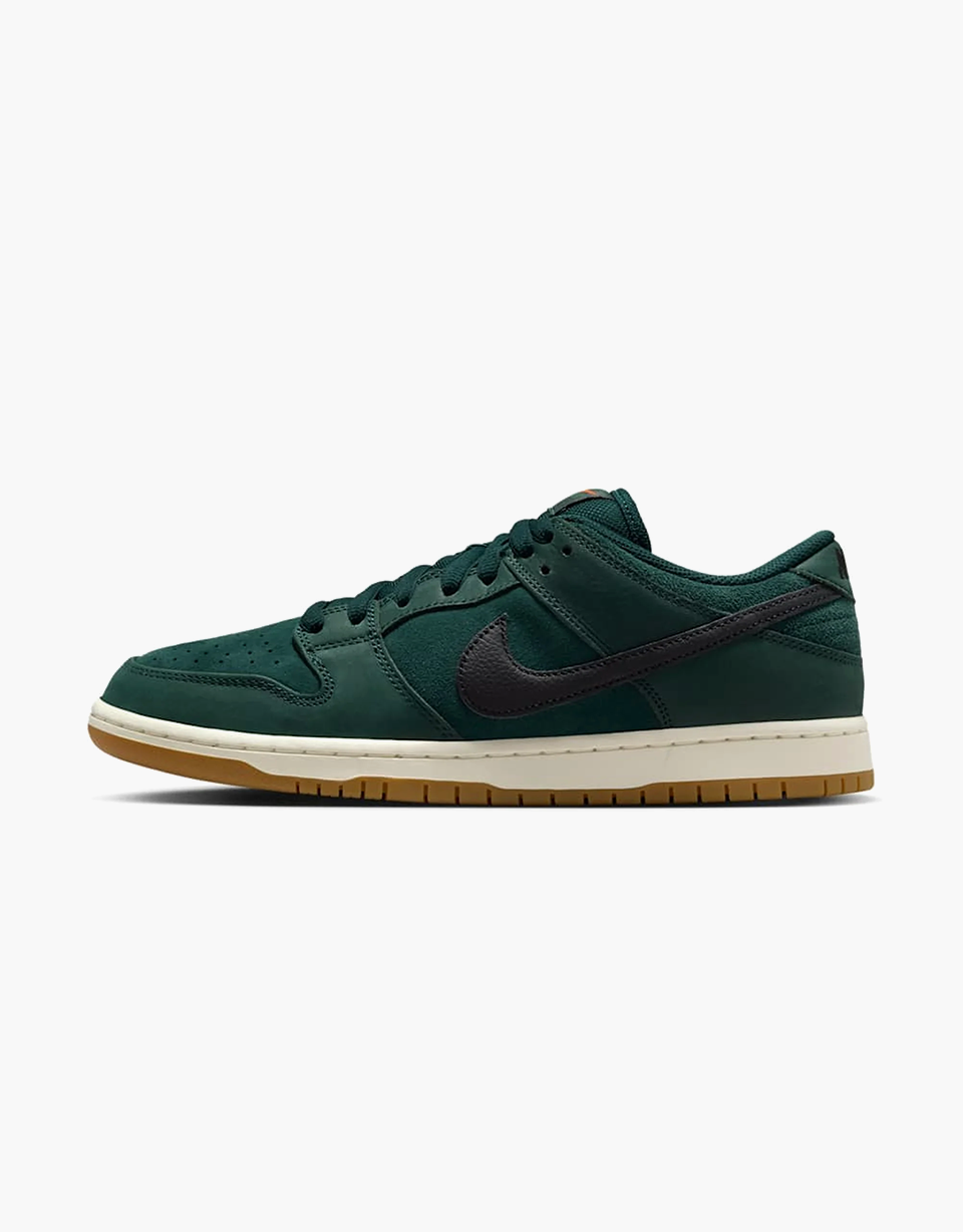 Nike SB Dunk Low Pro