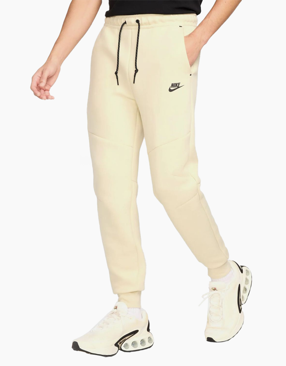 Nike Sportswear Tech Fleece