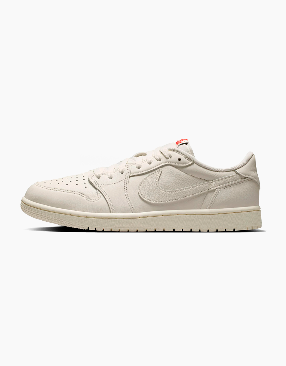 Air Jordan 1 Retro Low