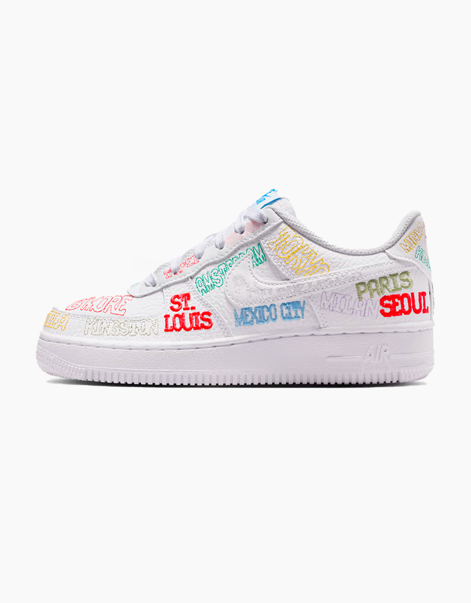 Nike Air Force 1 LV8 3
