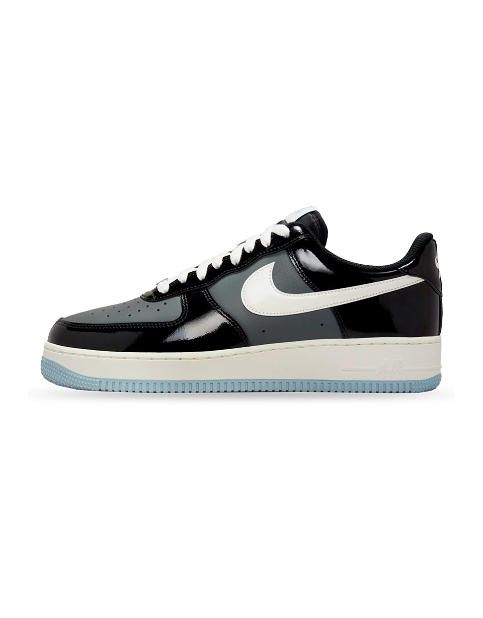 Nike Air Force 1 '07